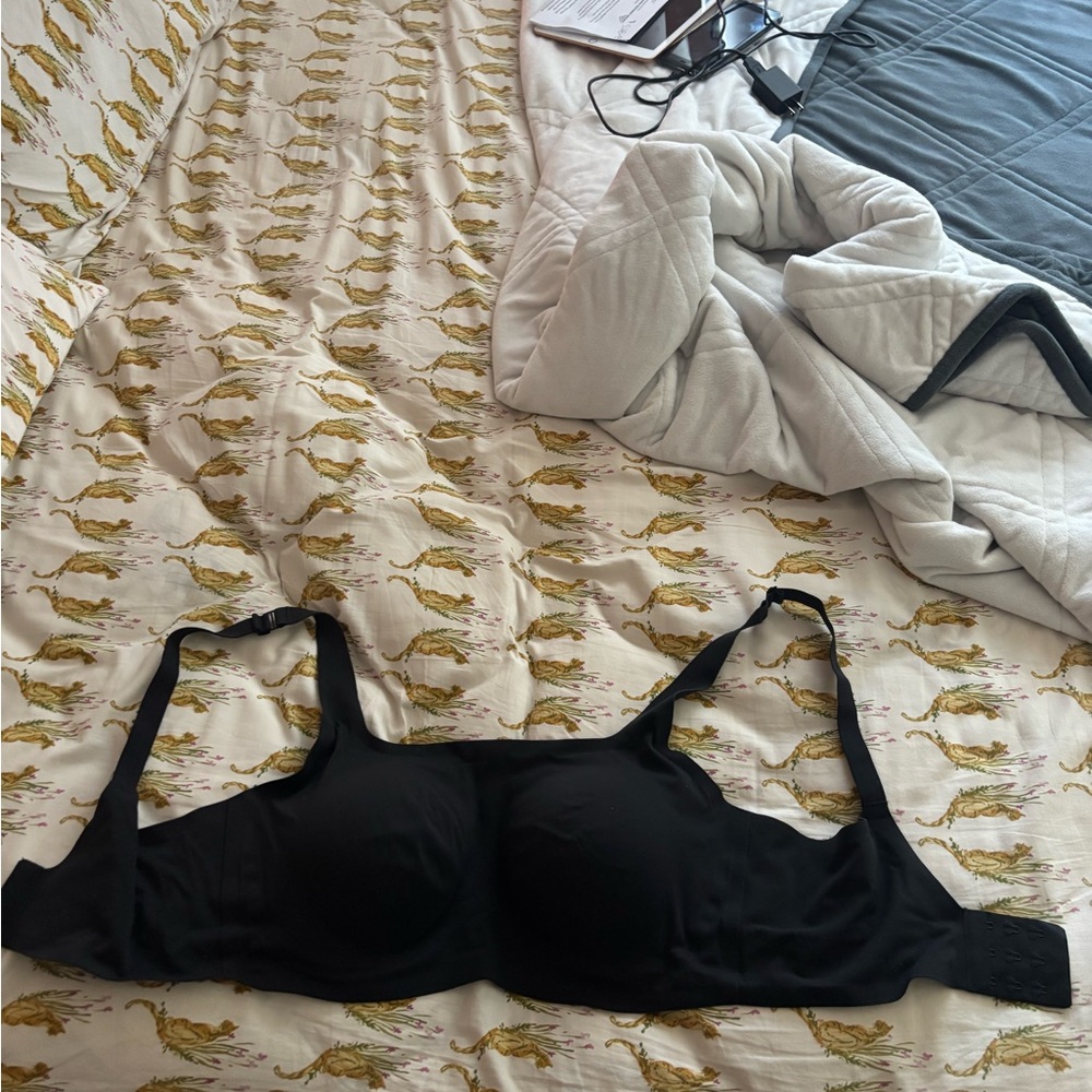 Skims Bra - Picture 4 of 5